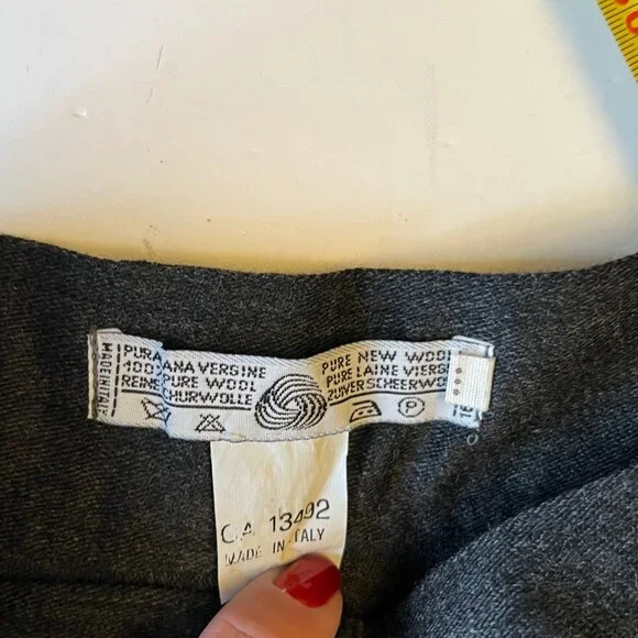 Vintage Made in Italy Pure Wool Pants - High Waist & Floral Detail - Picture 7 of 11